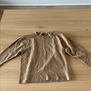 Talbots sweater size L Tan Long Sleeve Sweater